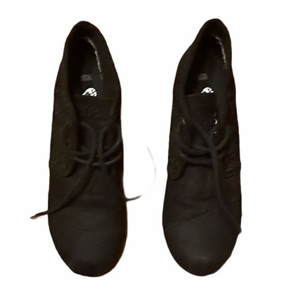 Bob’s From Skechers   - Picture 2 of 7